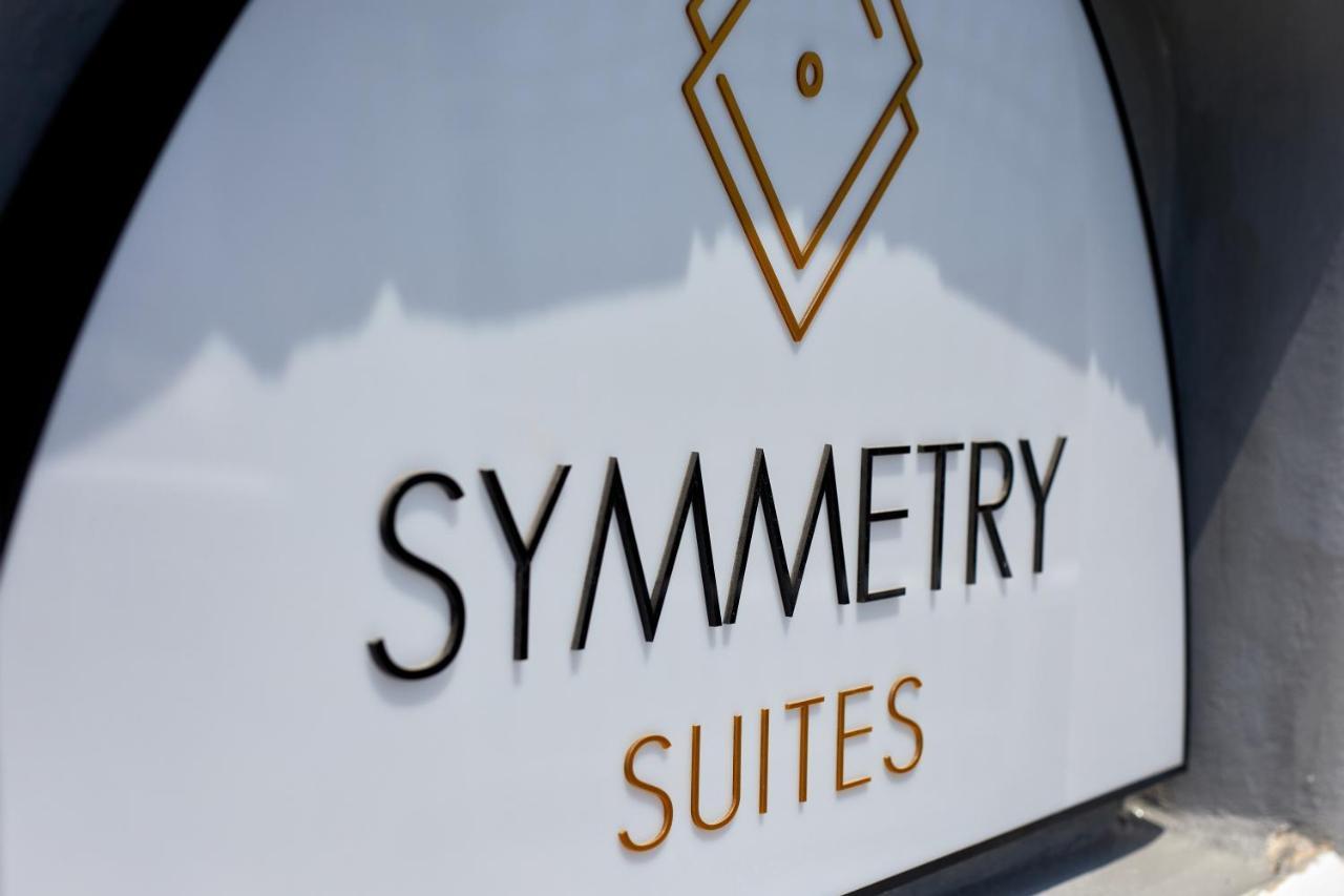 Symmetry Suites Akrotírion エクステリア 写真